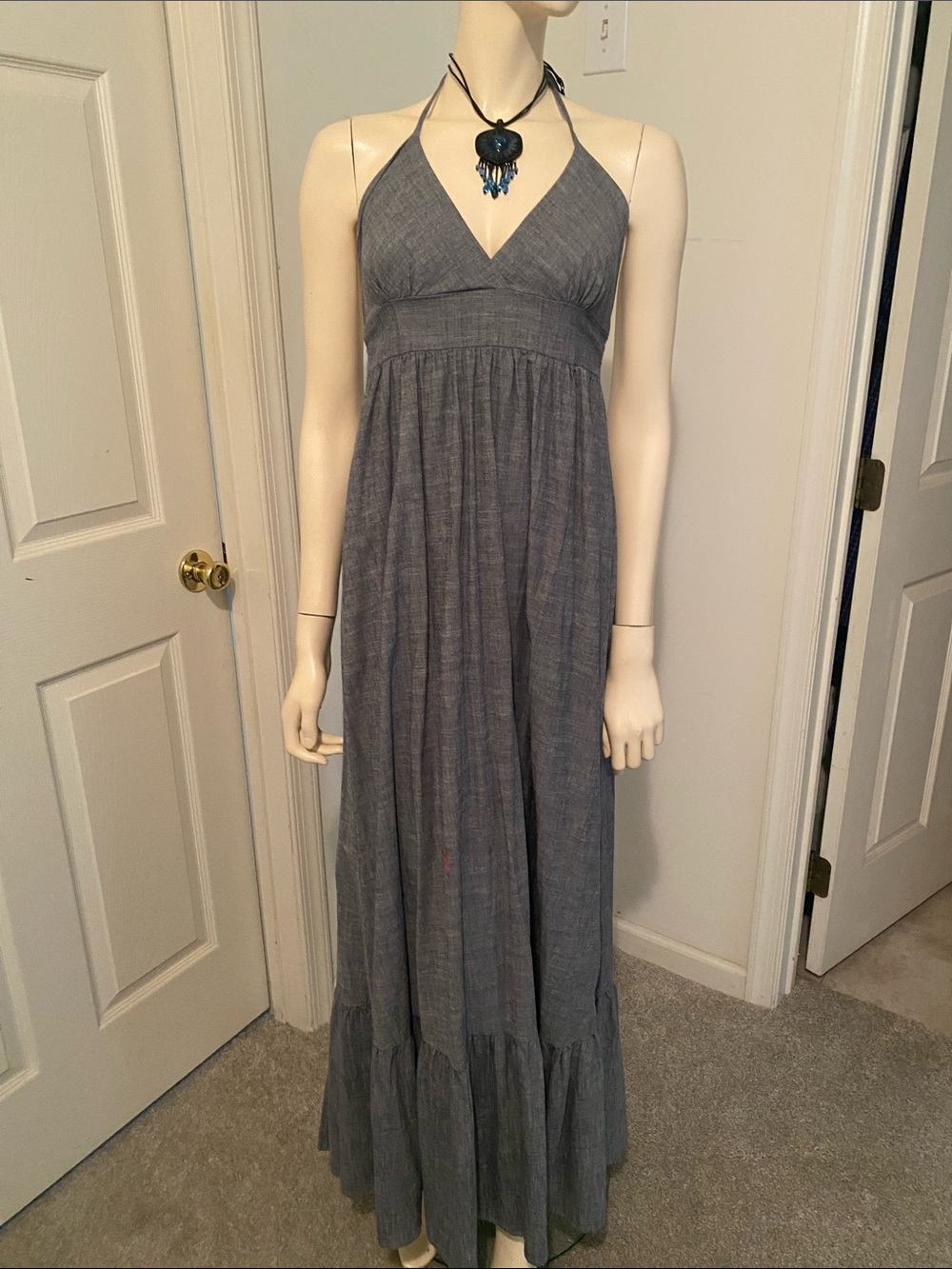 Gray Halter V-Neck Maxi Dress - Lightweight Summer Style